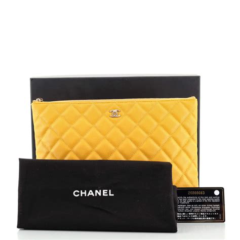 chanel o case price euro